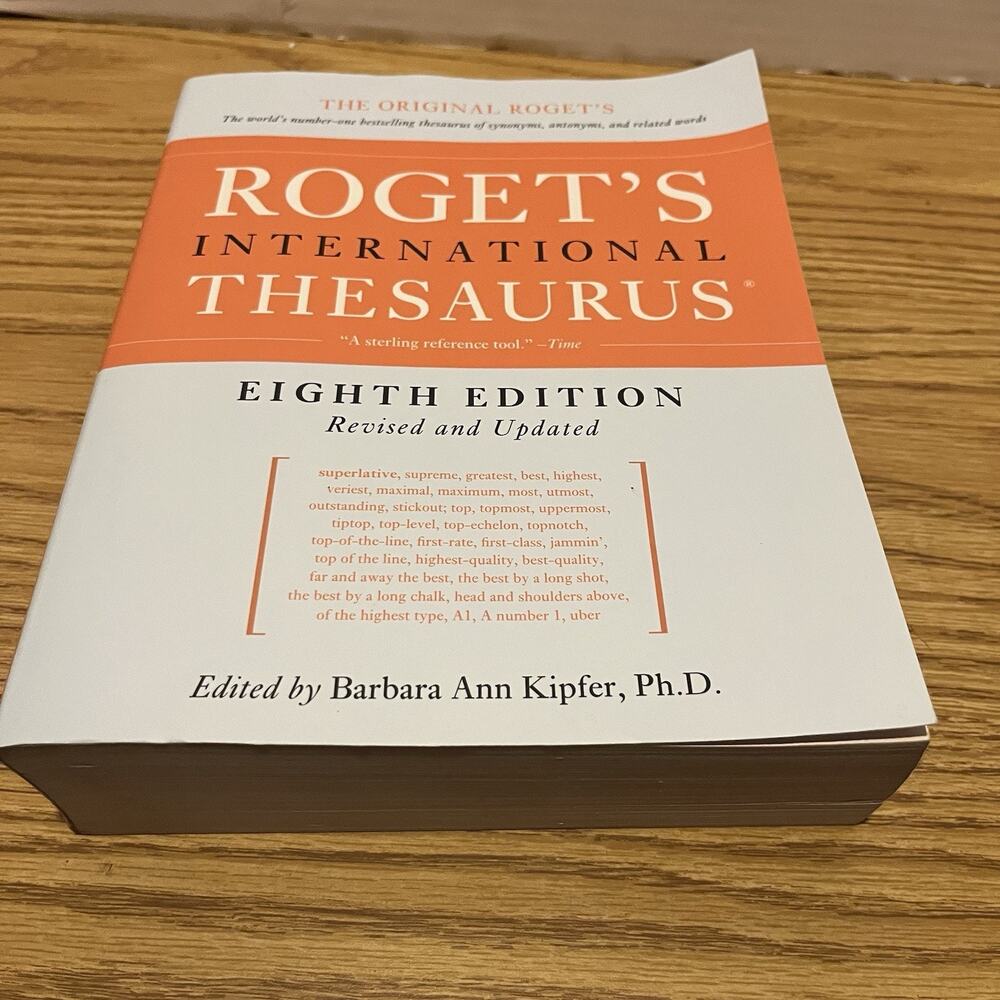 Roget's International Thesaurus, 8th Edition Paperback Barbara Anne Kipfer
